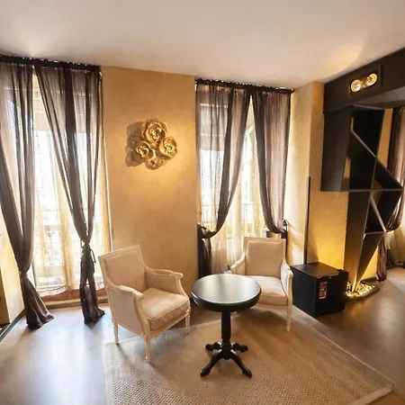 Vinessa 3*